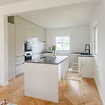 Idyllisches, Neu Renoviertes Haus Mit Steg Am