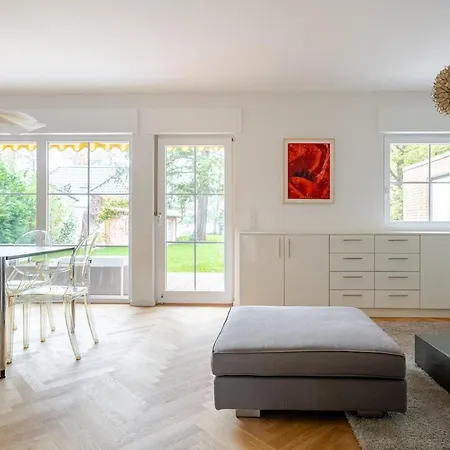 Villa Idyllisches, Neu Renoviertes Haus Mit Steg Am Berlim