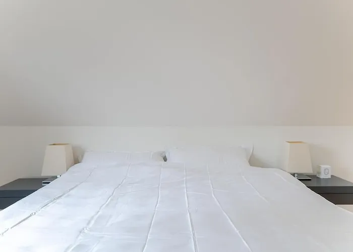 Idyllisches, Neu Renoviertes Haus Mit Steg Am *